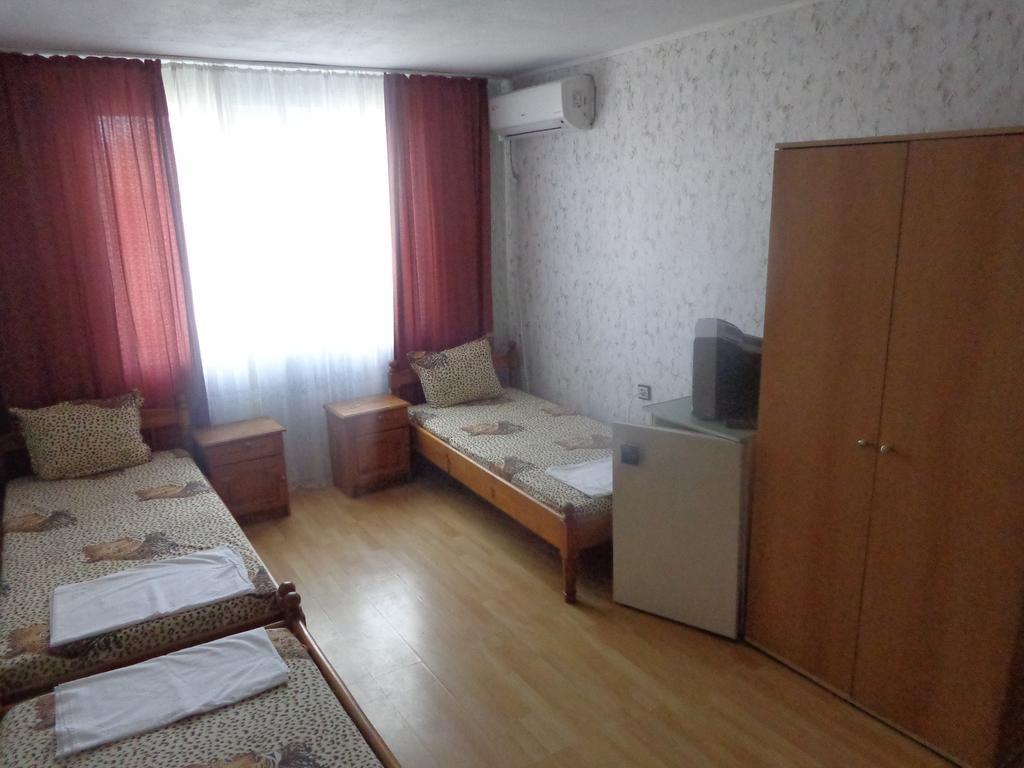 Hotel Prometei Burgas Esterno foto